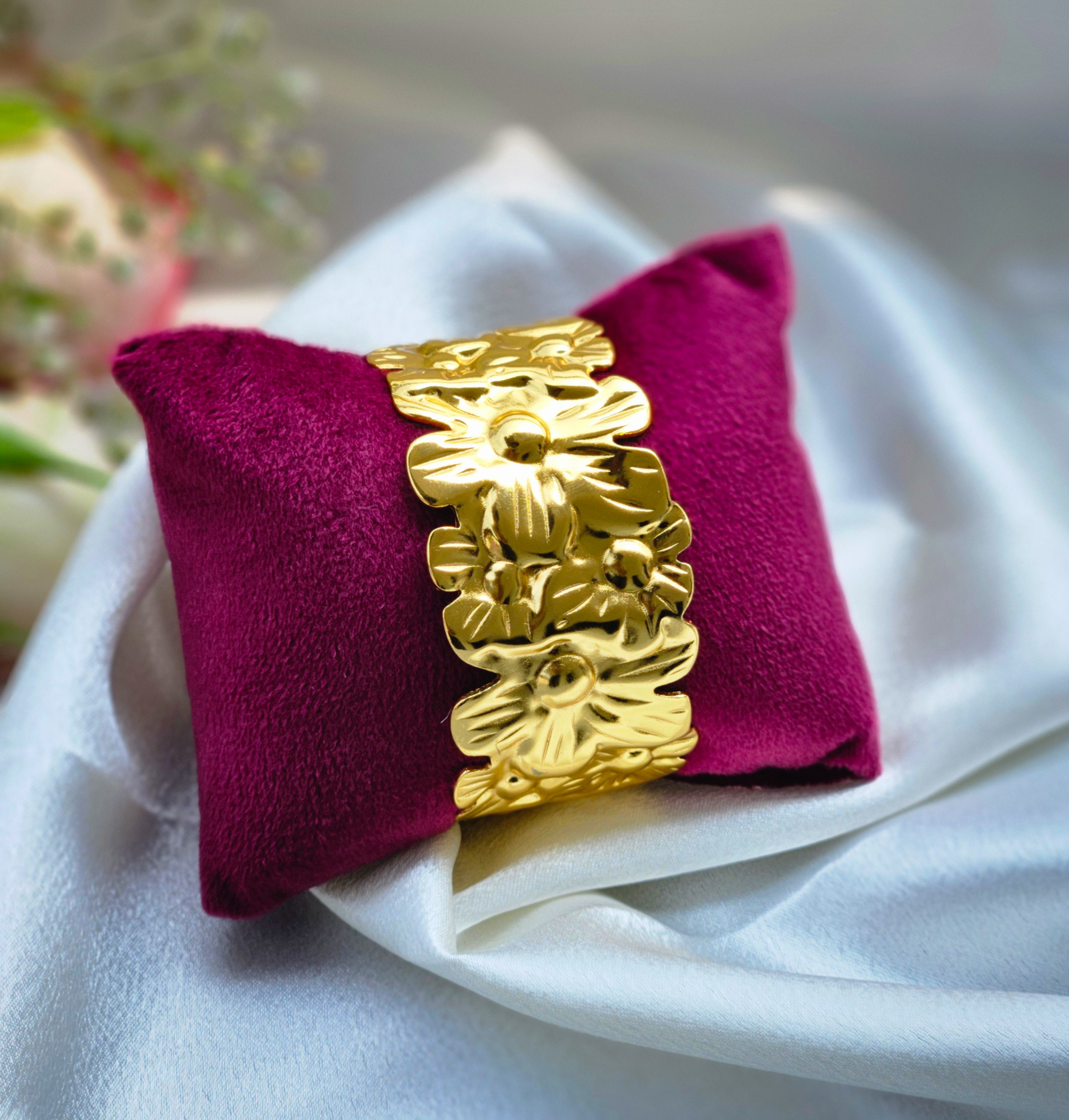Floral Gold Cuff Bangle