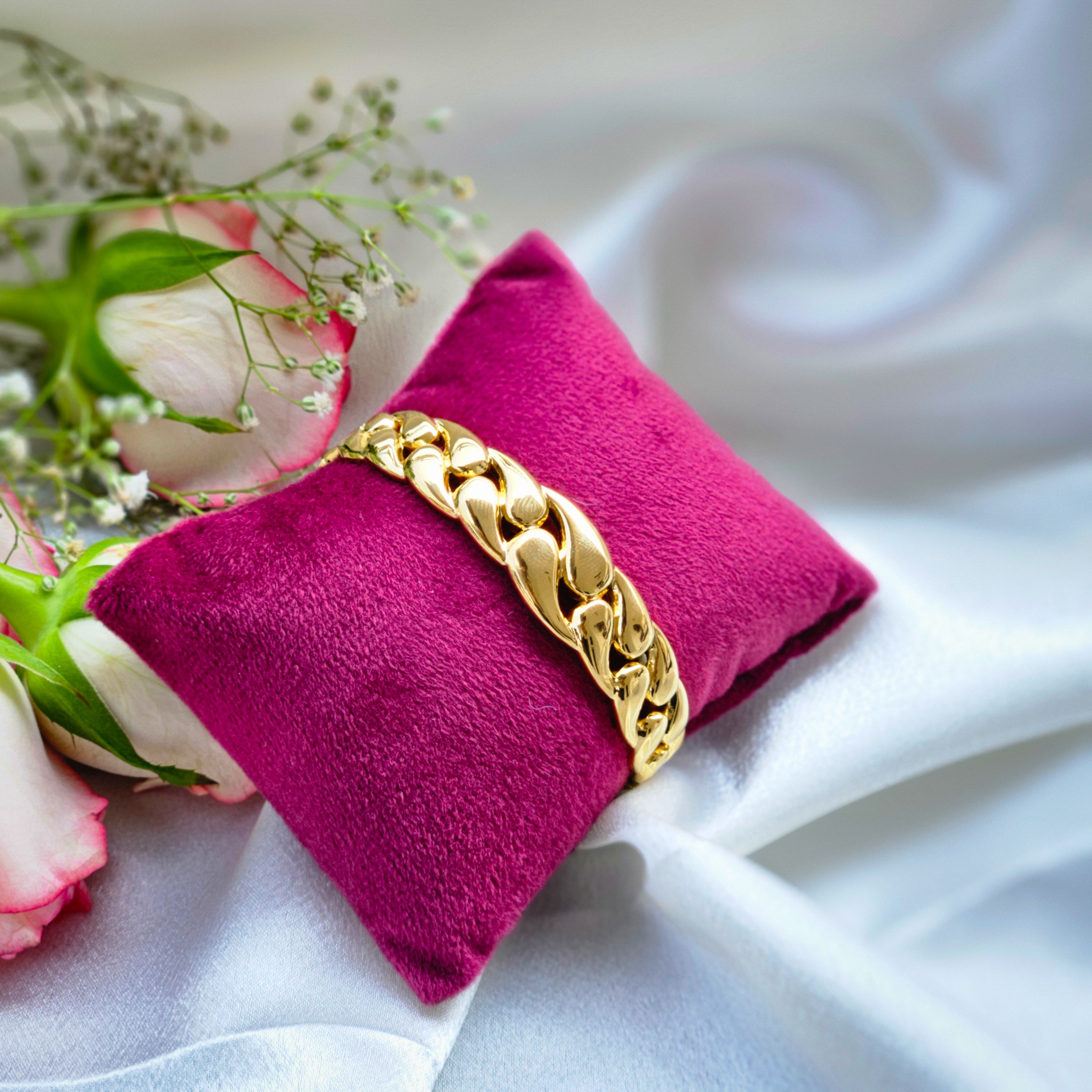 Classic Chain Bangle