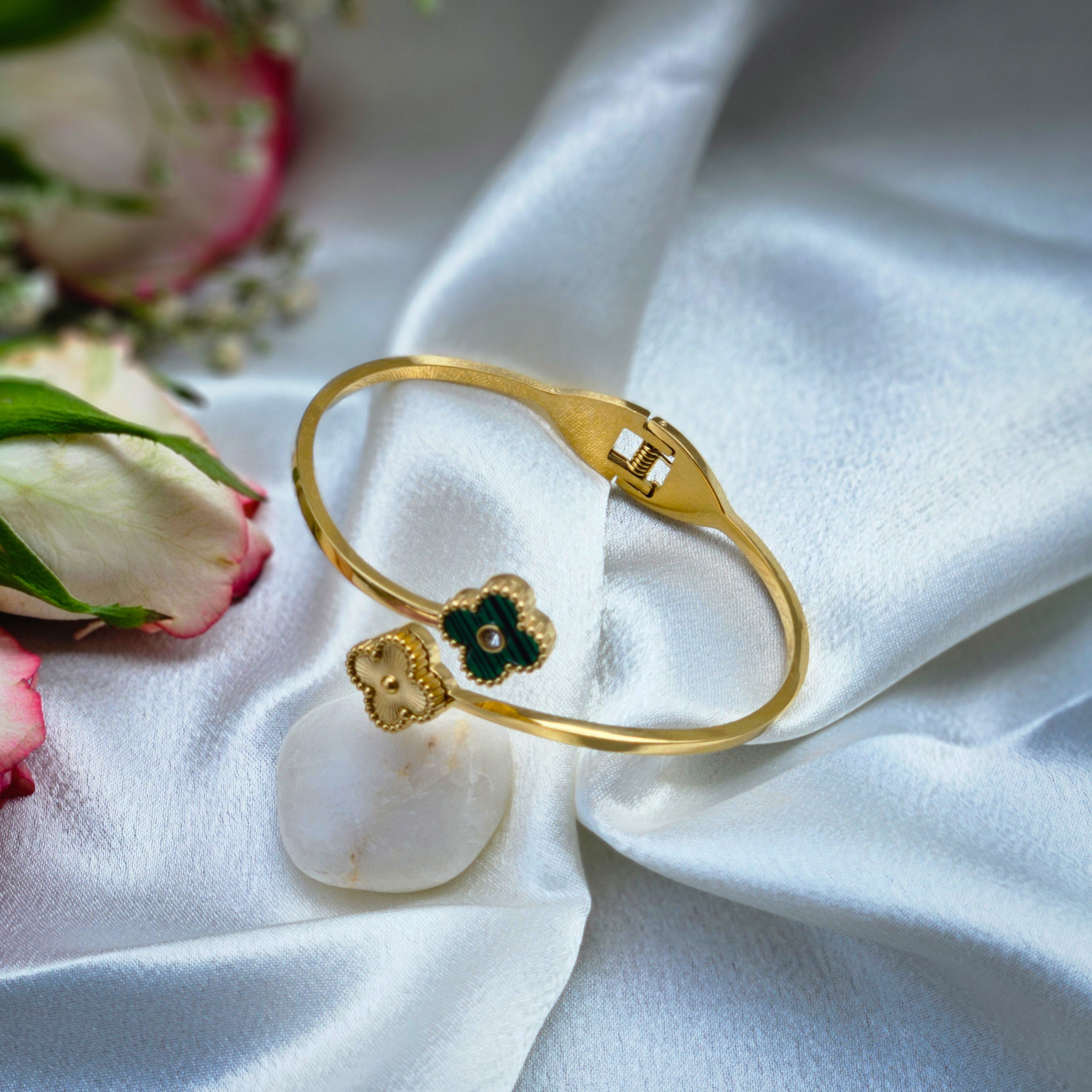 Dual Clover Bangle